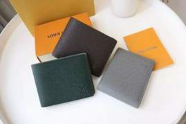 Picture of Louis Vuitton Wallets _SKUfw220044556fw